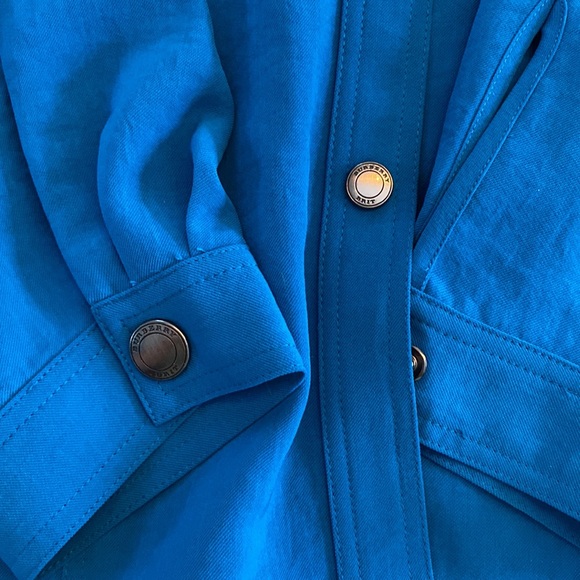 Burberry turquoise blouse - Picture 4 of 7